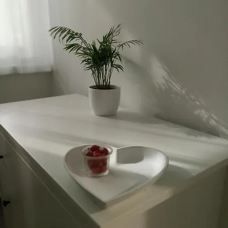 Erdei Apartment *
